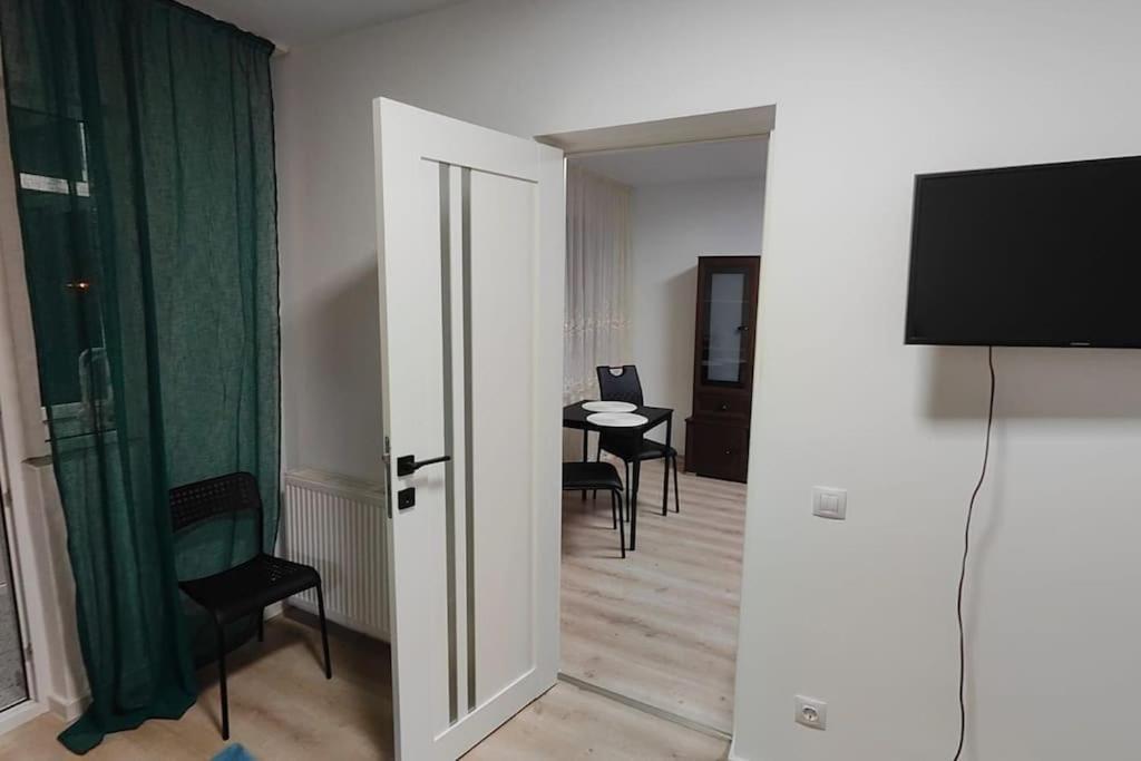 Apartament In Buzau Bagian luar foto