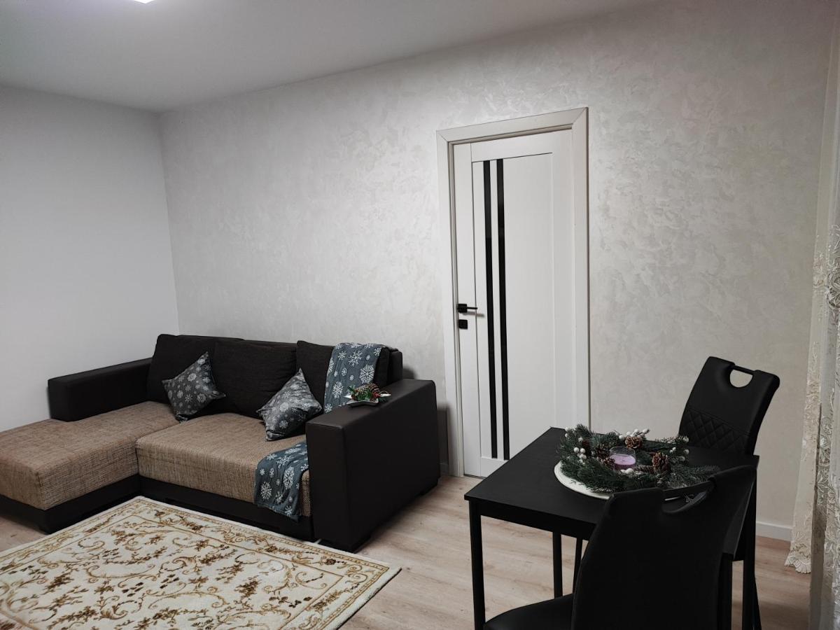 Apartament In Buzau Bagian luar foto