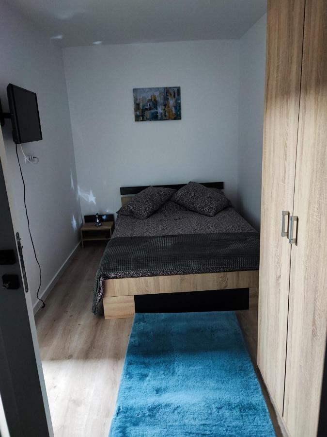 Apartament In Buzau Bagian luar foto